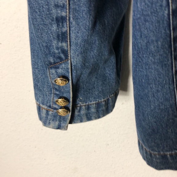 Lauren Jean Co by Ralph Lauren Jean Jacket cool buttons (one missing) Size M - Picture 8 of 10